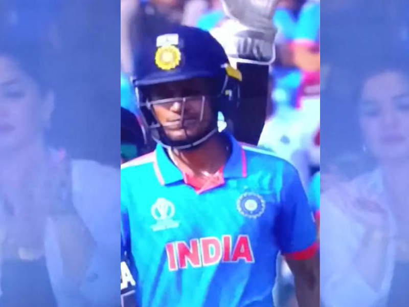 When Shubman Gill Hit A Six, Sara Tendulkar Jumped With Joy, Viral Video