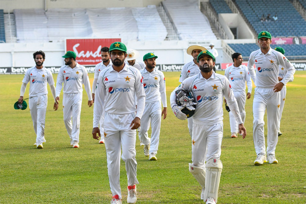 पाकिस्तान टीम पर टूटा दुखों का पहाड़, Icc ने दिया डबल झटका, मेजबान होने के बाद भी चैंपियन ट्रॉफी में खेलना हुआ मुश्किल 3 Pakistan Cricket Team