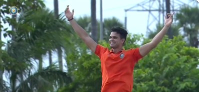 अर्जुन तेंदुलकर ने विजय हजारे ट्रॉफी में बरपाया कहर, महज 3 की इकोनॉमी के साथ सचिन के लाल ने झटके इतने विकेट 2 Arjun Tendulkar