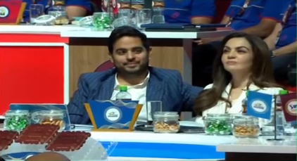 Ipl 2024 : ऑक्शन के 8 दिन बाद नीता अंबानी को आया होश, इस खिलाड़ी पर करोड़ों लुटा पकड़ा अपना माथा 2 Ipl 2024