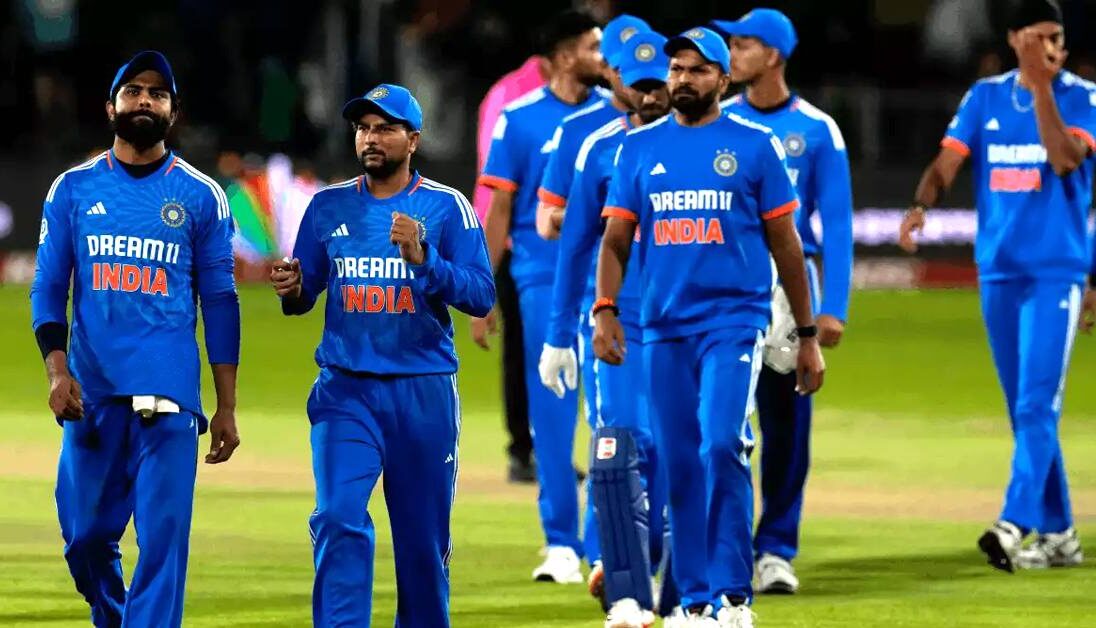 कप्तान बनते ही सूर्यकुमार यादव हुए घमंड से चूर, टीम इंडिया के 2 उपकप्तानों को ही प्लेइंग Xi से किया बाहर 2 Team India