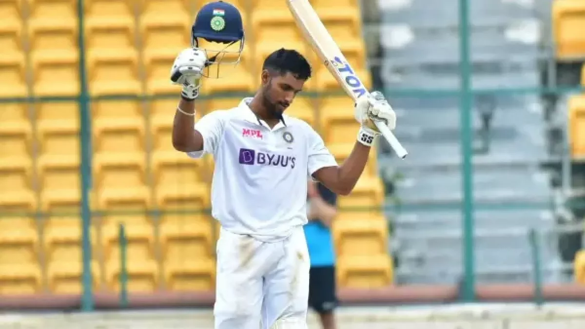 Ipl 2024 से पहले नीता अंबानी के बल्लेबाज ने गेंदबाजों की उड़ाई धज्जियां, सिर्फ इतनी गेंदों में ठोका शतक, गेंदबाजों की लगाई लंका 3 Tilak Varma