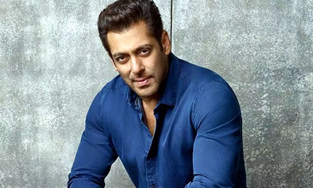 सलमान खान सुअर की तरह खाते हैं और कुत्ते की तरह करते हैं ये घिनौना काम, विंदू दारा सिंह ने क्यों कहीं ये बात