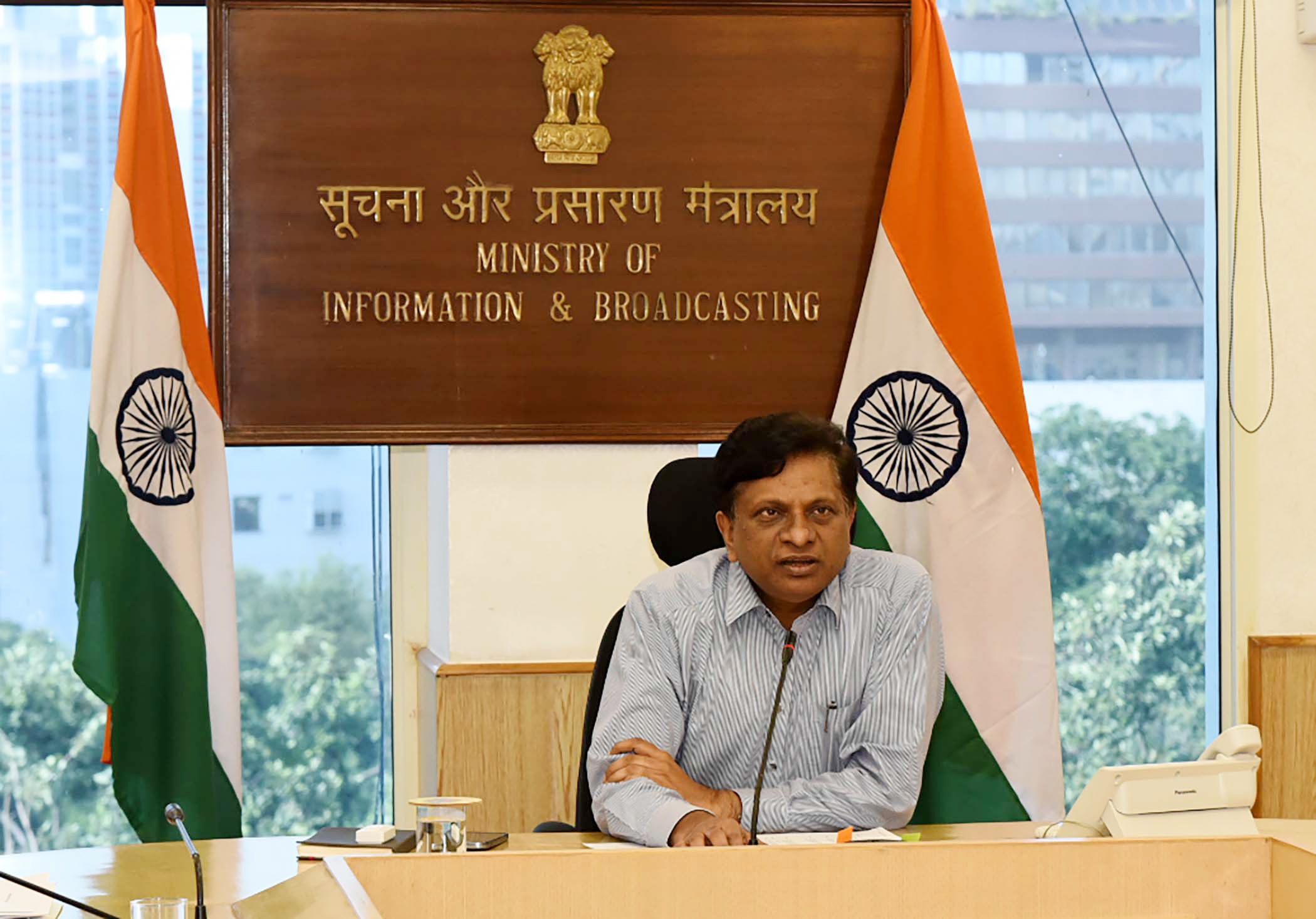 सोशल मीडिया इंफ्लुएंशर्स के खिलाफ सरकार ने लिया सख्त एक्शन, अगर की ऐसी हरकत तो भरना पड़ेगा जुर्माना