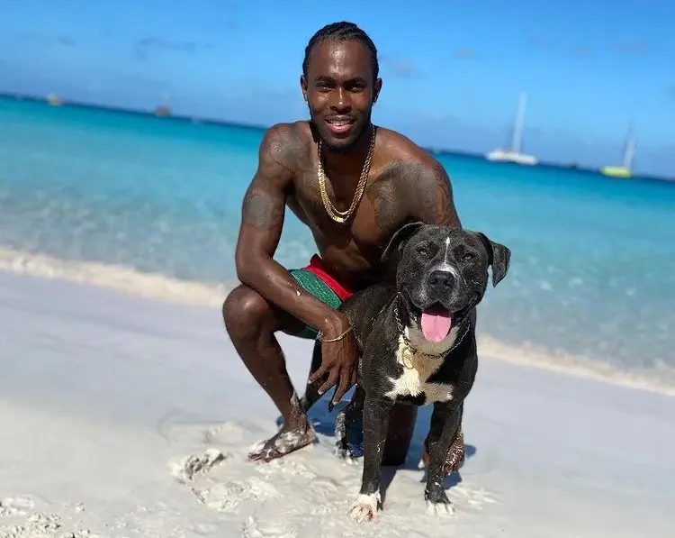 Jofra Archer With His Pitbull