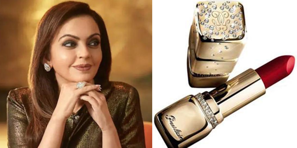 Mukesh-Ambanis-Wife-Nita-Ambani-Wears-Lipstick-With-Gold-And-Silver-Work