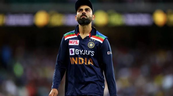 5 कारण आखिर क्यों विराट कोहली रोहित शर्मा से बेहतर है टीम इंडिया के कप्तान, बिना ट्रॉफी जीते फैंस के दिलों में बनाई जगह 2 Virat Kohli