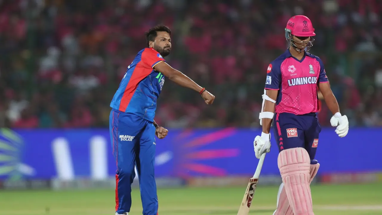 यशस्वी जायसवाल का टूटा बड़ा सपना, इस बड़ी वजह से टी20 वर्ल्ड कप 2024 से होंगे बाहर 3 Yashasvi Jaiswal