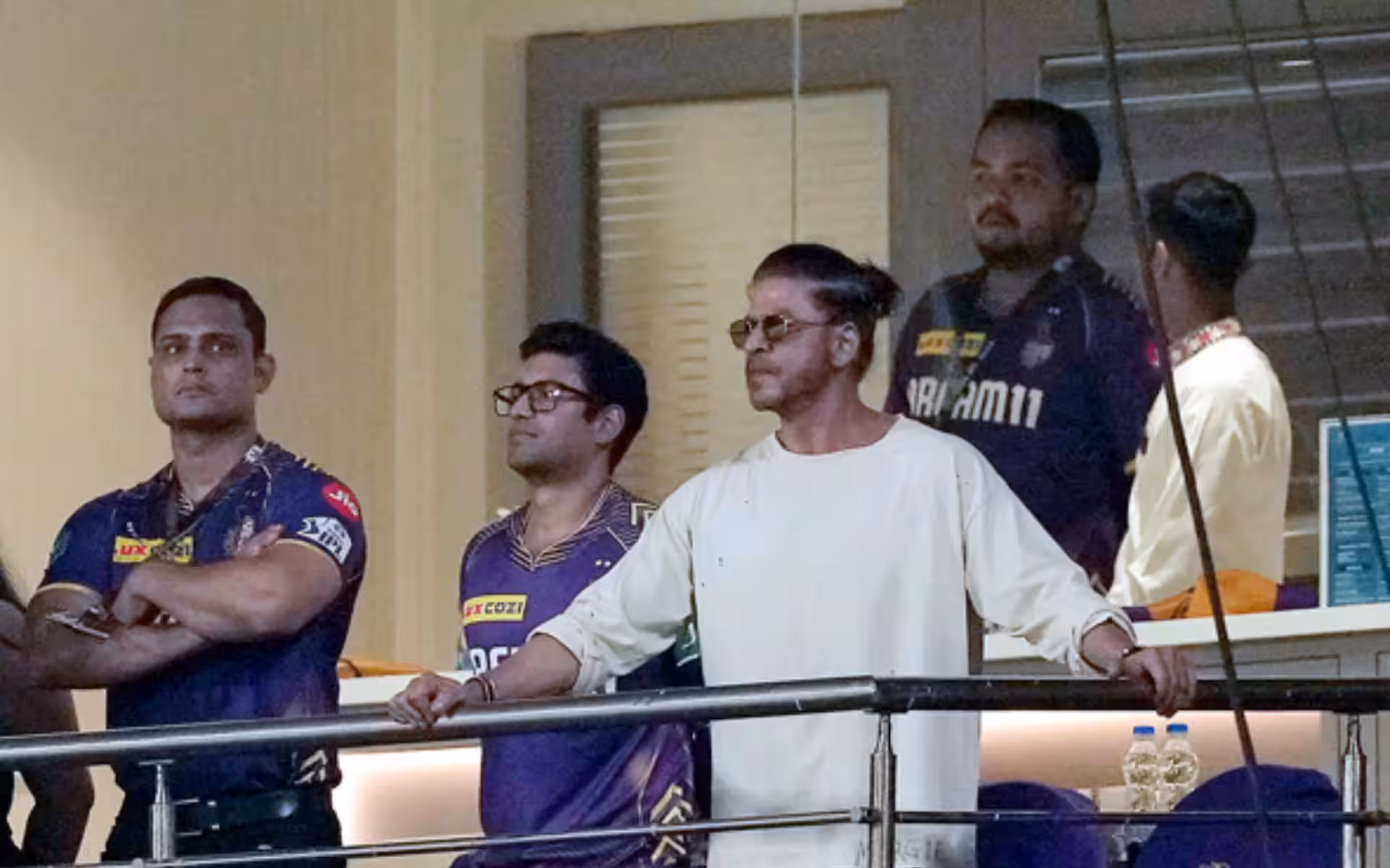 फाइनल से पहले बिगड़ी Kkr के मालिक शाहरूख खान की तबियत, गंभीर हालत में अस्पताल में करवाया गया भर्ती 4 Shahrukh Khan