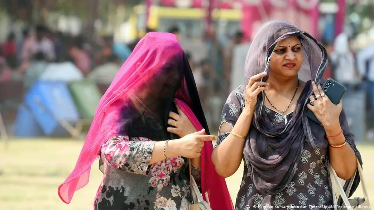 12 से 3 नहीं करेगा कोई काम, लेकिन बिना पैसे कटे मिलेगी पूरी सैलरी, दिल्ली में Lg ने इस बड़ी वजह से लिया ये फैसला 4 Delhi Lg On Heatwave