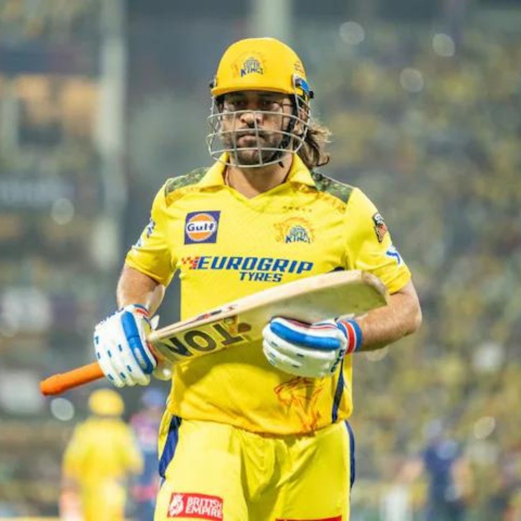 Rcb के खिलाफ आखिरी मैच खेलकर एमएस धोनी ने लिया संन्यास, अब कभी नहीं आएंगे खेलते हुए नजर, टूटा फैंस का दिल 3 Ms Dhoni