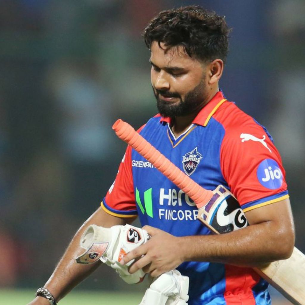 ऋषभ पंत का एक मैच से बैन होना Rcb के लिए फायदेमंद हुआ साबित, Bcci के खिलाफ Dc कप्तान का बड़ा खुलासा 2 Rishabh Pant