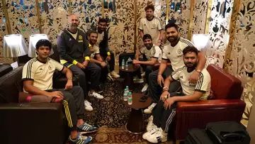 तलाक की खबरों के बीच अचानक कहां गायब हो गए हैं हार्दिक पांड्या, सामने आई बड़ी खबर 2 Team India