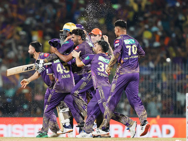 गौतम गंभीर का एक फैसला, जिसकी वजह से Kkr बनी Ipl 2024 की चैंपियन, खुद शाहरूख खान ने ठोका सलाम 3 Kolkata Knight Riders