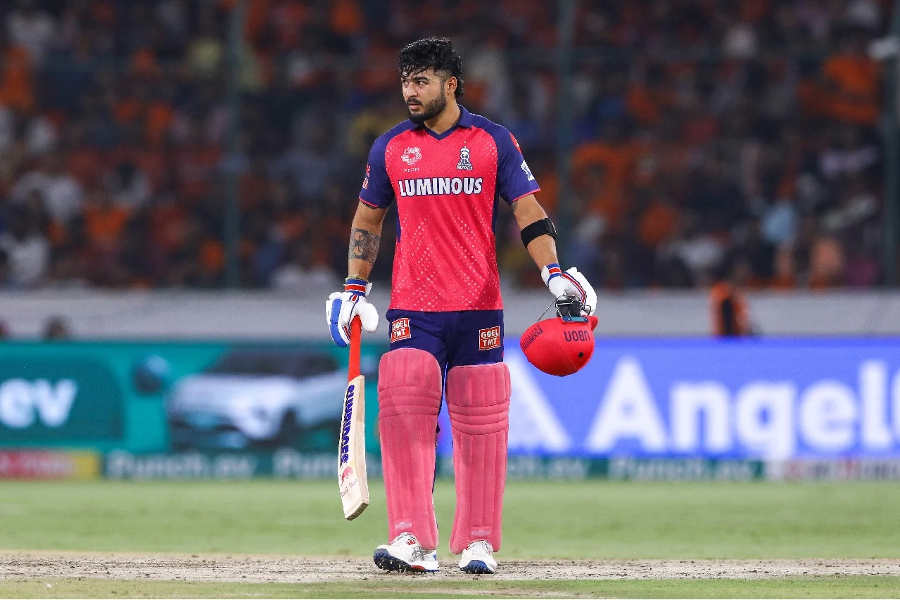 रियान पराग ने रचा इतिहास, सूर्यकुमार यादव जैसे खिलाड़ियों का तोड़ दिया रिकॉर्ड 2 Riyan Parag