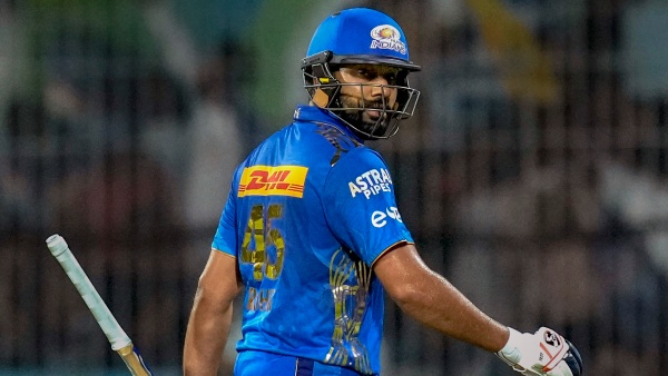 Ipl 2025 की नीलामी में इस वजह से रोहित शर्मा रहेंगे अनसोल्ड, टीम इंडिया का कप्तान होने का भी नहीं मिलेगा कोई फायदा 2 Rohit Sharma