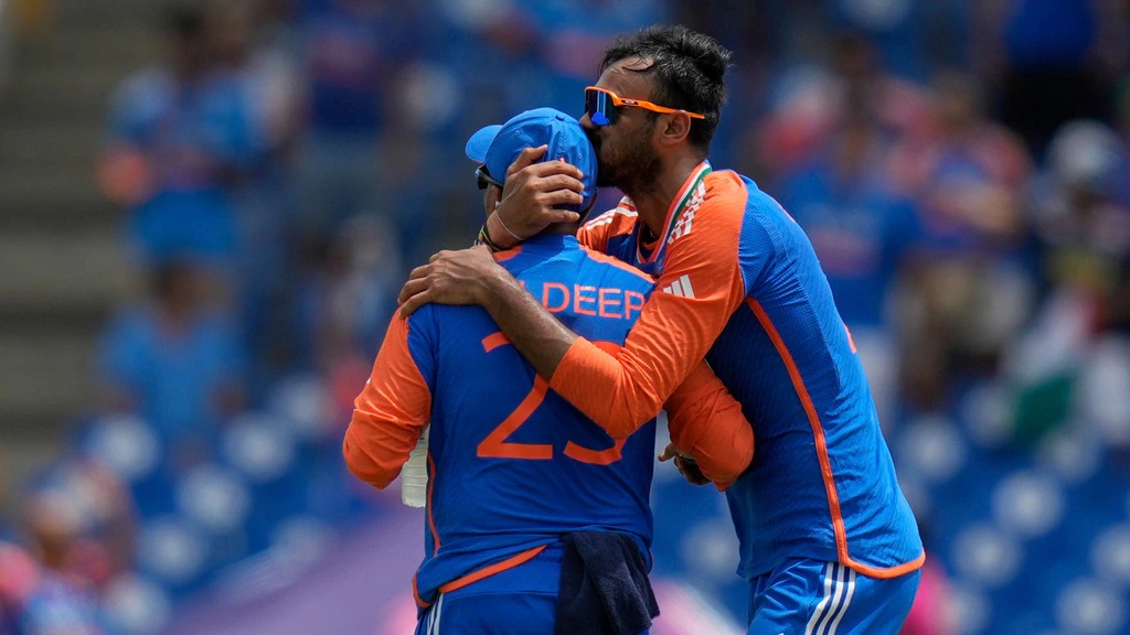'बस सही लाइन.....' अक्षर पटेल ने हटाया अपनी सफलता से पर्दा, इंग्लैंड को रौंदने के बाद बताया अपना पूरा गेम प्लान 4 Axar Patel