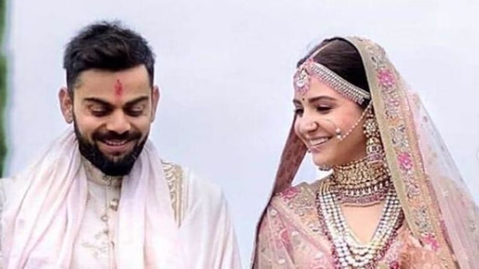 अनुष्का शर्मा-विराट कोहली के लिए फरिश्ता बनकर आए थे सलमान खान, इस तरह बचाया था दोनों का टूटता हुआ रिश्ता 