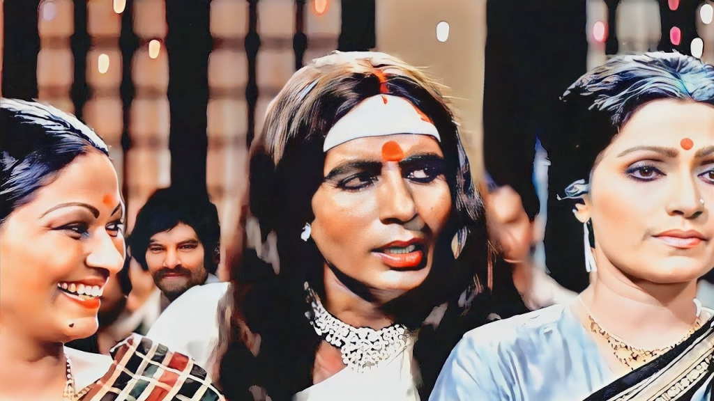 जब अमिताभ बच्चन के साड़ी पहनकर नाचने पर आग बबूला हो गए थे राजेश खन्ना, कस दिया था तंज, कहा - मैं स्टार हूं और वो...