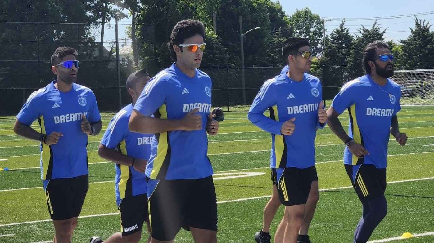 आयरलैंड के खिलाफ मुकाबले में टीम इंडिया को अकेले जीत दिलाएगा ये खिलाड़ी, प्लेइंग Xi में जगह हुई पक्की 2 Team India