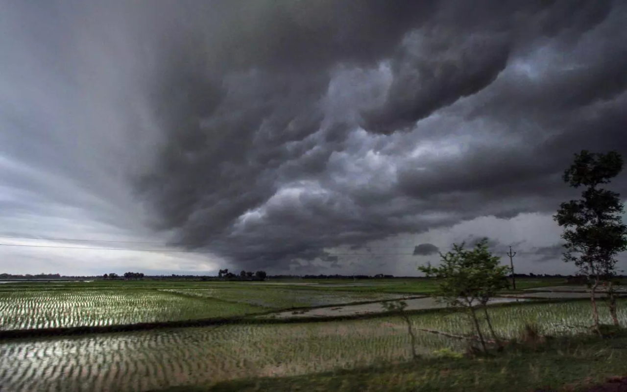 Monsoon Update: मॉनसून को लेकर मौसम विभाग ने दिया बड़ा अपडेट, जानिए आपके शहर में कब गर्मी से मिलेगी राहत 3 Monsoon Updatemonsoon Update