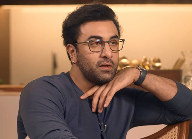 आलिया से शादी कर के पछता रहे हैं रणबीर कपूर? 11 साल का एज गैप होने पर होती है दिक्कत, बोले - मैं उनके साथ घर पर..... 3 Ranbir Kapoor
