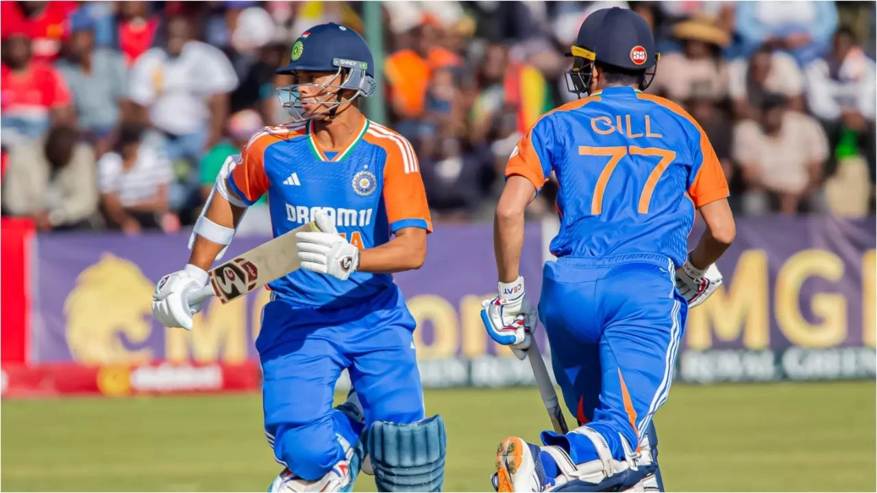 Zim Vs Ind: यशस्वी जायसवाल ने रचा इतिहास, एक गेंद पर जड़ दिए 13 रन, जानिए कैसे हुआ यह चमत्कार 2 Yashasvi Jaiswal