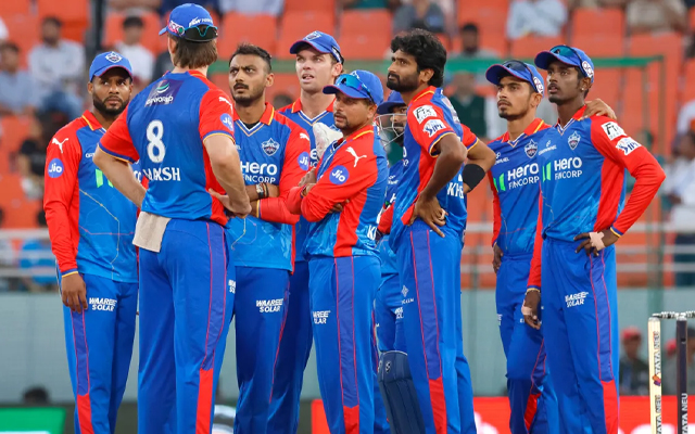 दिल्ली कैपिटल्स के कोच पद से हटाए गए रिकी पोंटिंग, Ipl 2025 में अब इस दिग्गज के हाथों में होगी टीम की कमान 3 Delhi Capitals