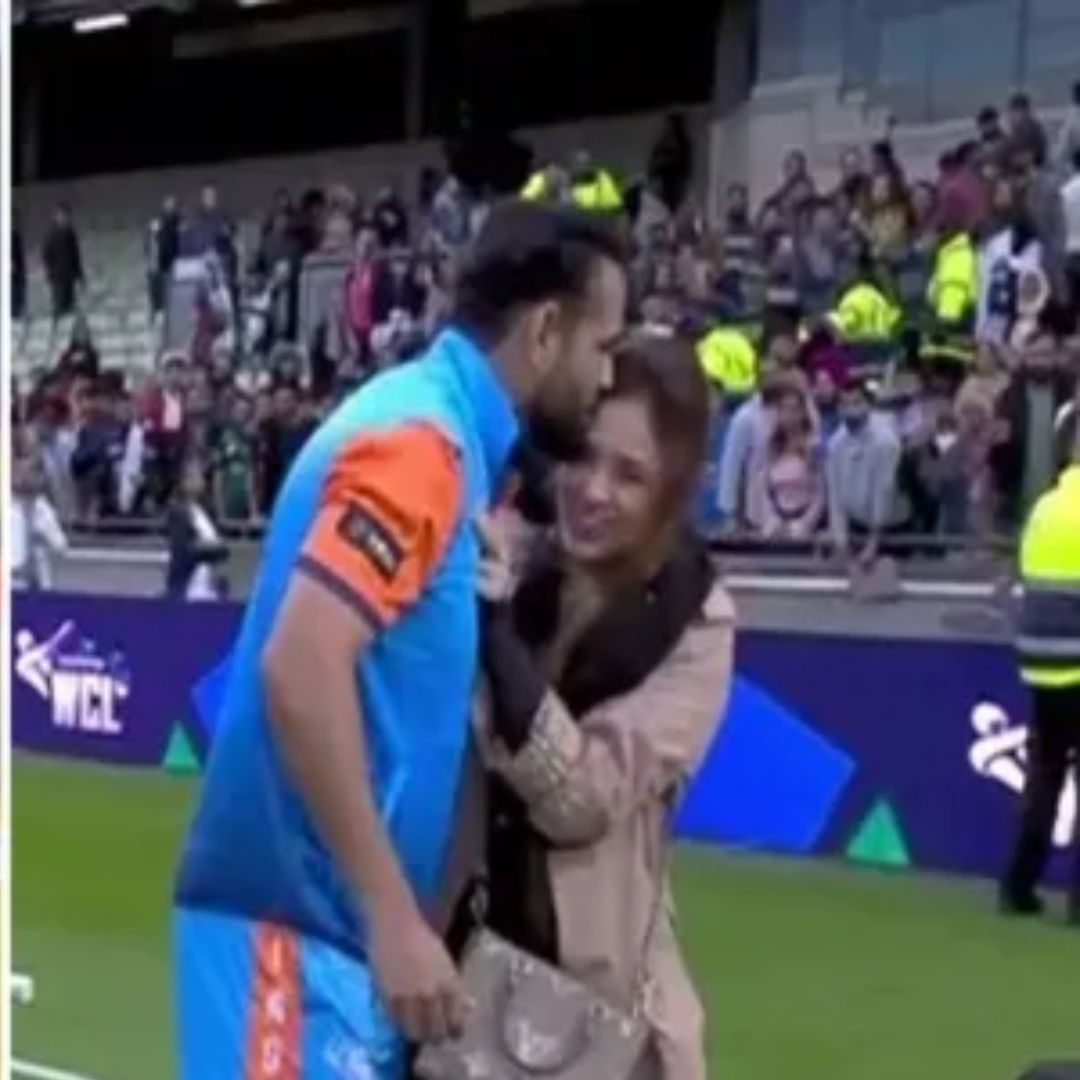 Irfan Pathan And Safa Baig