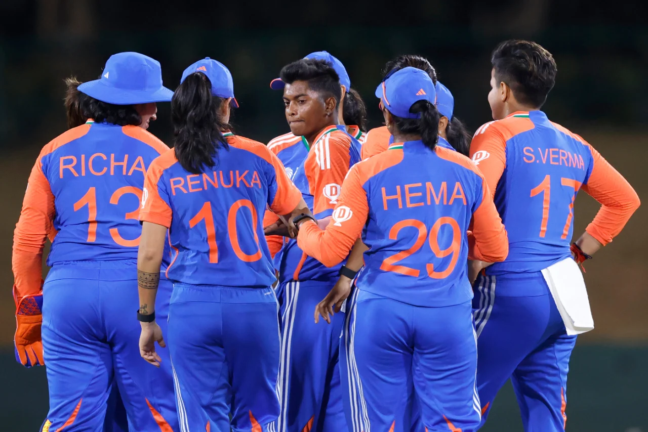 भारतीय महिला टीम ने पाकिस्तानी महिलाओं को दी पटखनी, एशिया कप के पहले ही मैच में हासिल की शानदार जीत 4 Team India