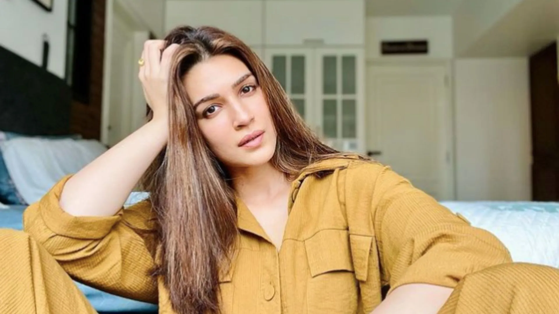 कृति सेनन ने करोड़पति बॉयफ्रेंड संग कंफर्म किया अपना रिश्ता, इस दिन बनने जा रही दुल्हनिया 2 Kriti Sanon
