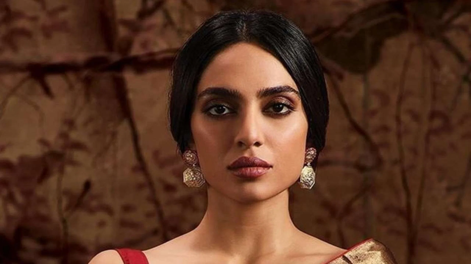 Shobhita Dhulipala