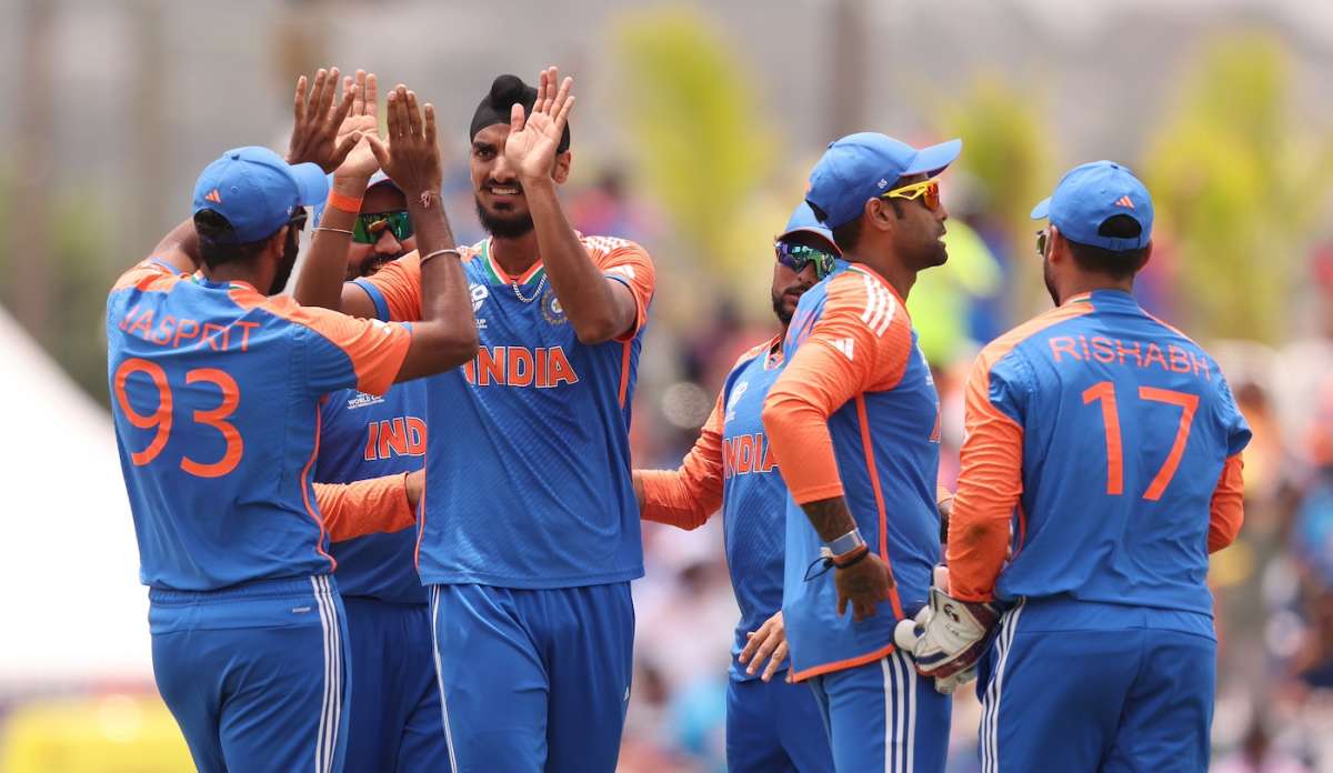 टेस्ट क्रिकेट में जल्द ही डेब्यू करेगा टीम इंडिया का ये तेज गेंदबाज, स्विंग और यॉर्कर का है बादशाह 2 Team India