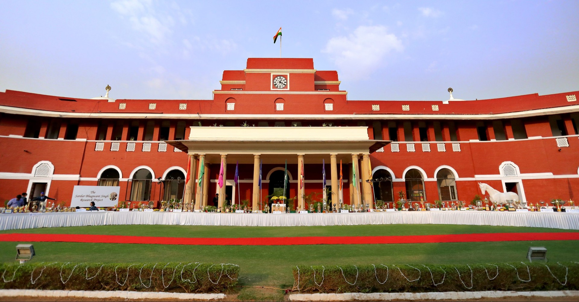 Delhi School