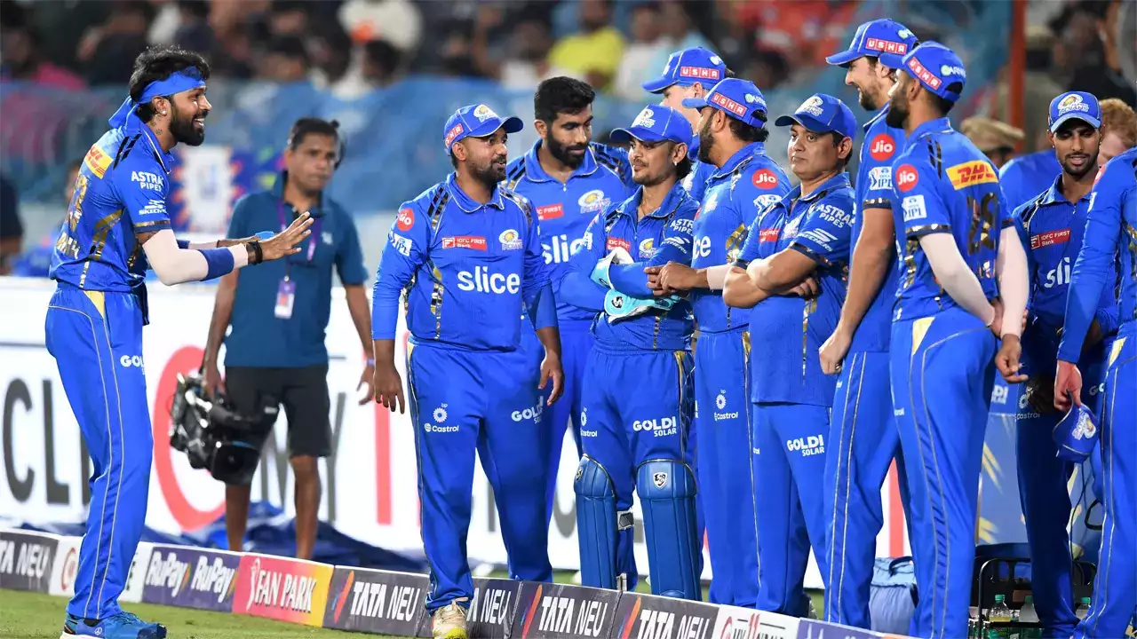 Ipl 2025: रोहित-बुमराह-हार्दिक को रिलीज करेंगी मुंबई इंडियंस, इन 5 खिलाड़ियों के लिए देंगी कुर्बानी 2 Ipl 2025