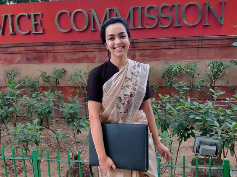 Girls In Upsc Answer Every Question In This Way, You Will Clap After Knowing It