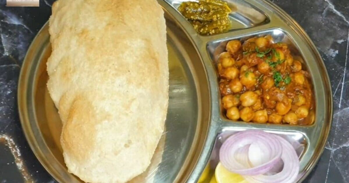 छोले भठूरों की वजह से तबाह हो रहा है इस भारतीय खिलाड़ी का करियर, हर मैच में हो रहा है सुपर फ्लॉप 2 Chole Bhatur