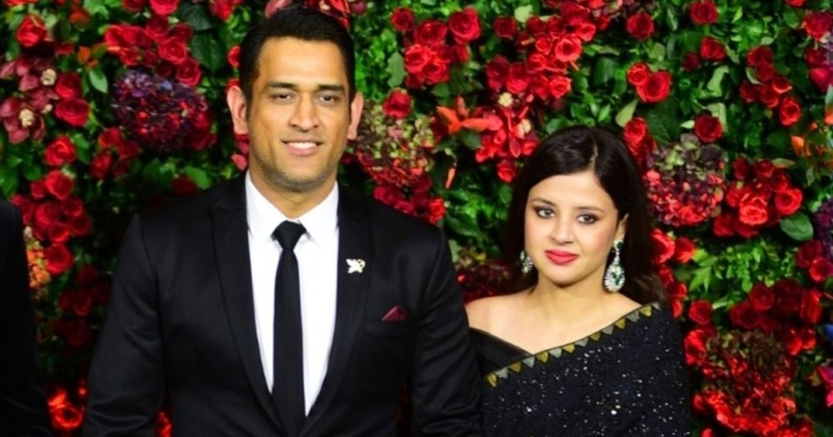 Ms Dhoni And Sakshi Dhoni