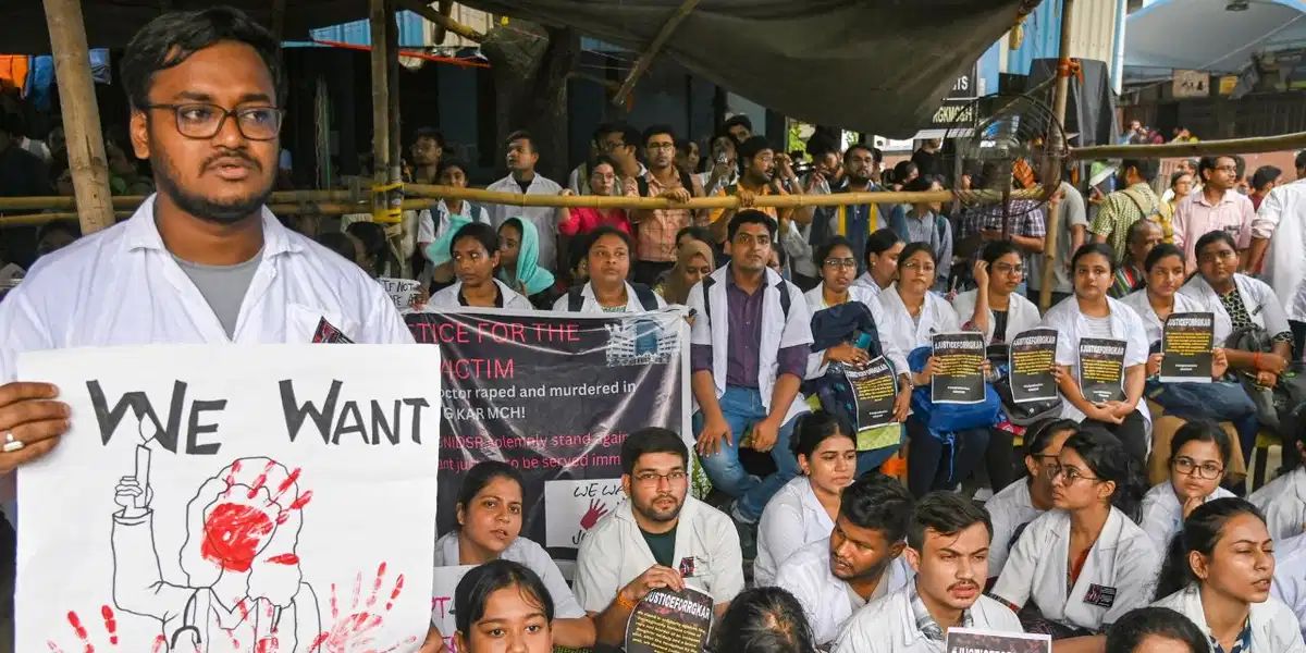 Kolkata-Rape-Case-Mother-Share-Her-Pain-Letter