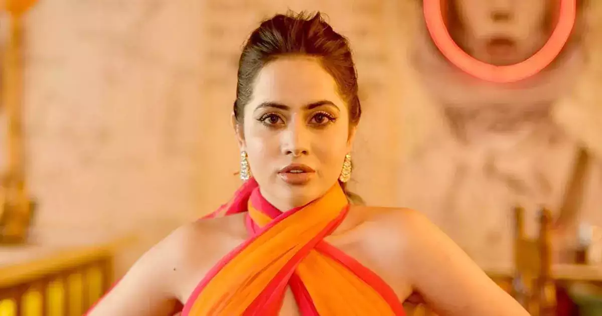 ये एक्ट्रेस नहीं जानती कैसे पैदा होते हैं बच्चे, एक सीन से डर के बेड शेयर करने से कर दिया था मना, नाम जान रह जाएंगे दंग 2 Urfi Javed