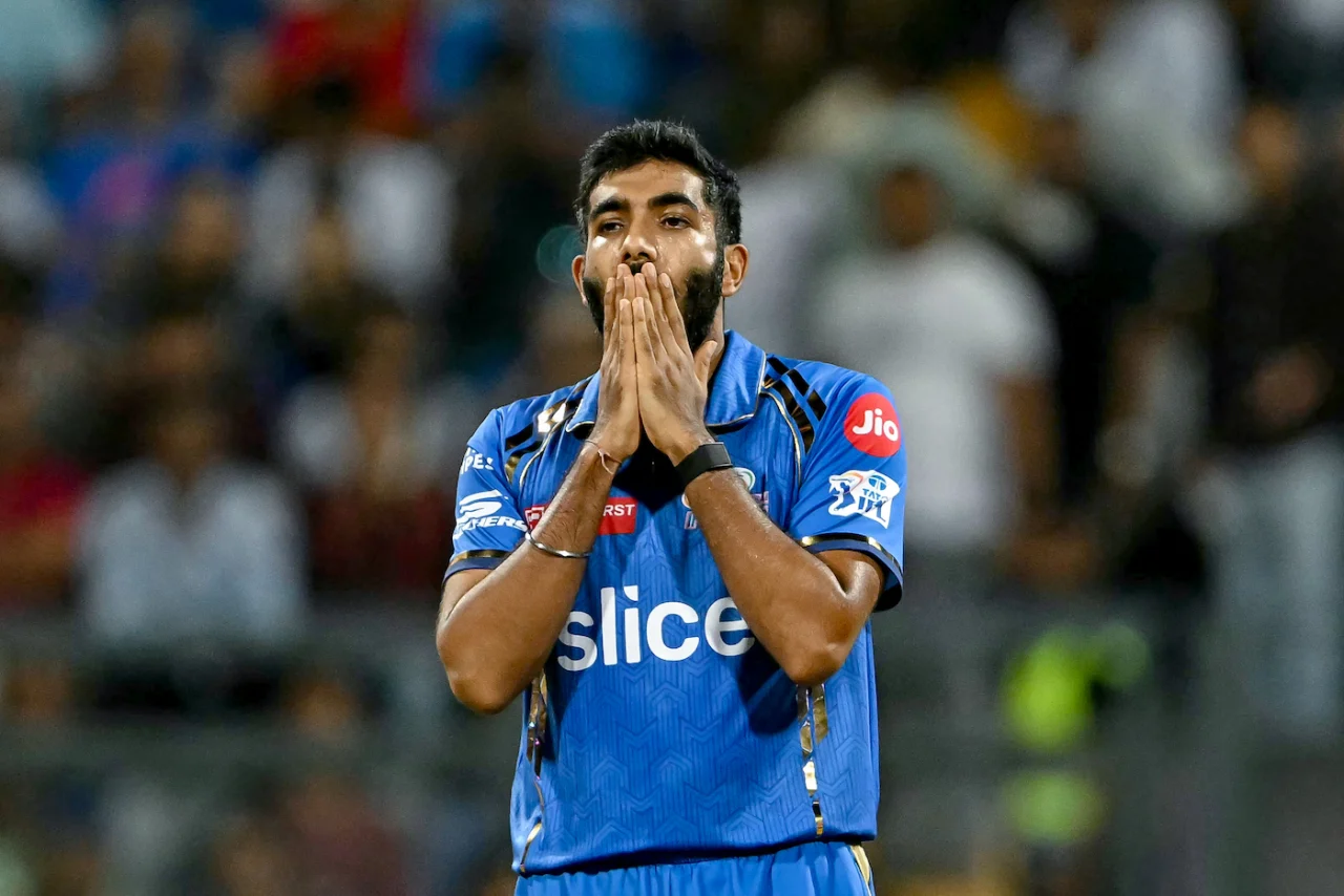 Ipl 2025: इन 4 खिलाड़ियों ने पैसों के लिए नहीं बेचा अपना ईमान, सालों से एक टीम का निभा रहे है साथ, कोहली है टॉप 2 Jasprit Bumrah