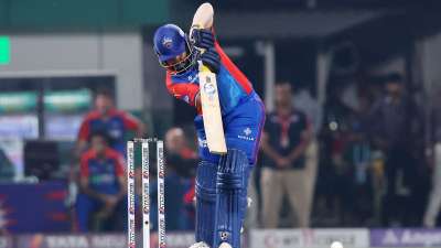 Ipl 2025: इन 4 खिलाड़ियों ने पैसों के लिए नहीं बेचा अपना ईमान, सालों से एक टीम का निभा रहे है साथ, कोहली है टॉप 2 Prithvi Shaw