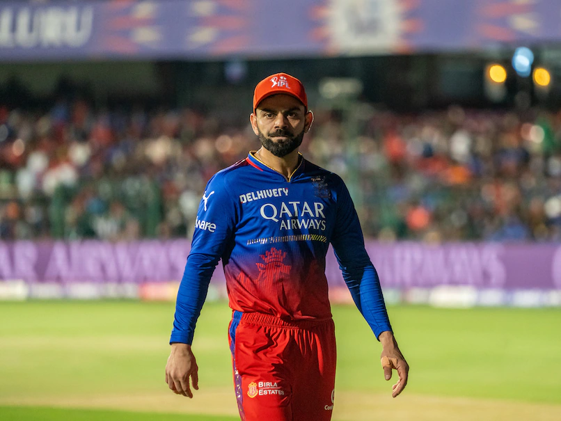 Ipl 2025: इन 4 खिलाड़ियों ने पैसों के लिए नहीं बेचा अपना ईमान, सालों से एक टीम का निभा रहे है साथ, कोहली है टॉप 2 Virat Kohli