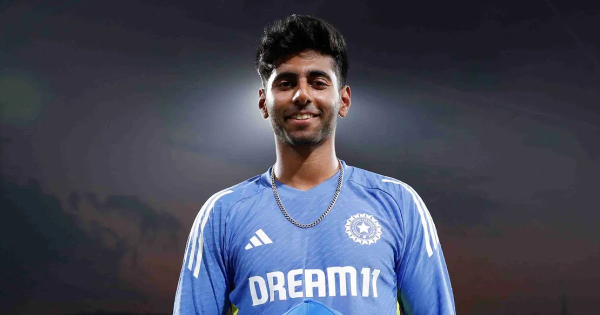 रोहित-अगरकर की वजह से खत्म हो रहा है 24 साल के गेंदबाज का करियर, कभी था टीम इंडिया की दूसरी 'बुलेट ट्रेन' 2 Mayank Yadav