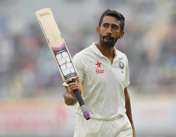 पुणे टेस्ट मैच से पहले ही टीम इंडिया को लगा करारा झटका, एक साथ 5 खिलाड़ियों ने किया संन्यास का फैसला 2 Wriddhiman Saha