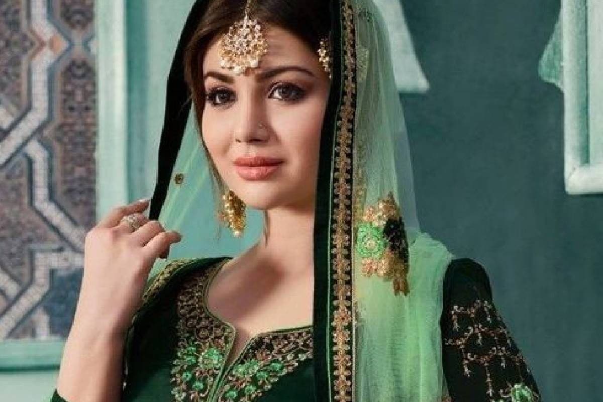 Ayesha Takia