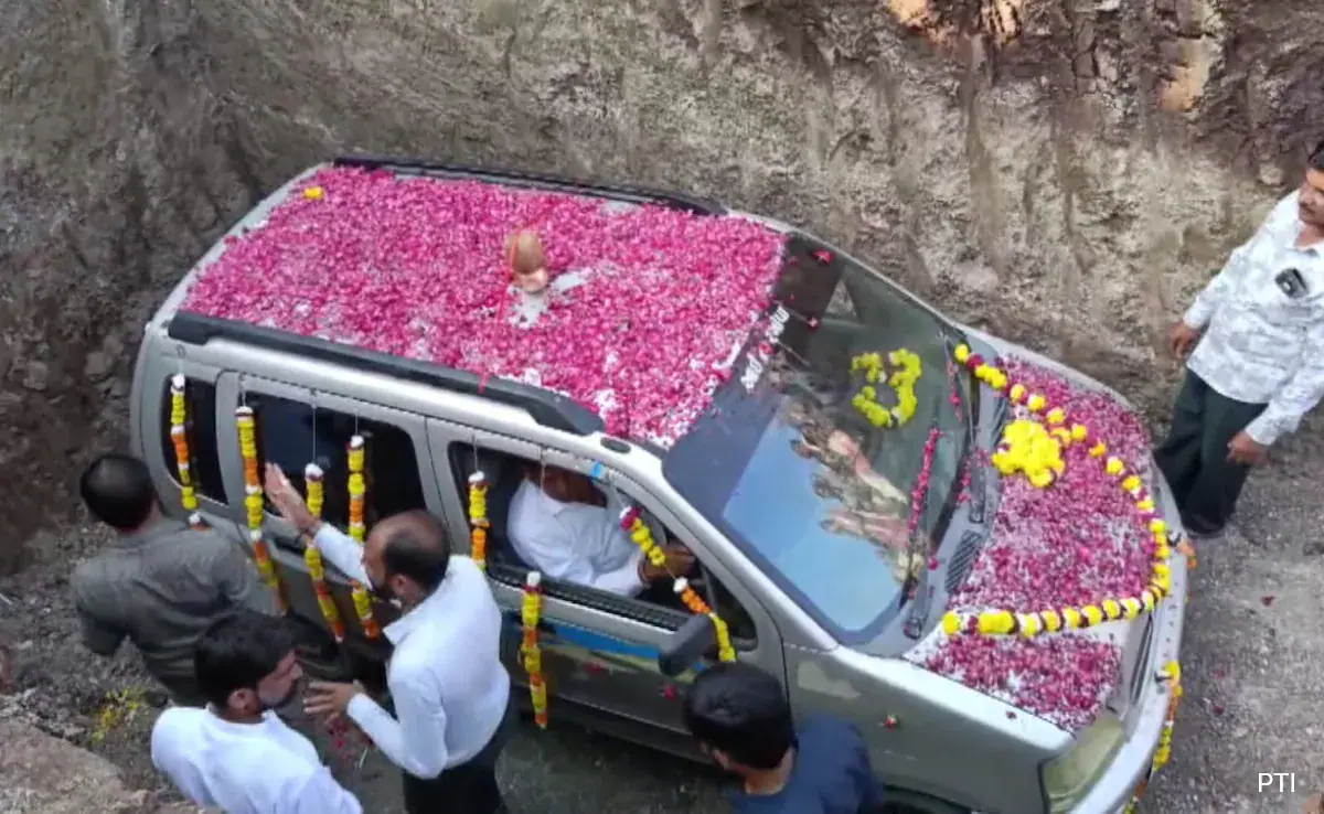 Car Funeral Video