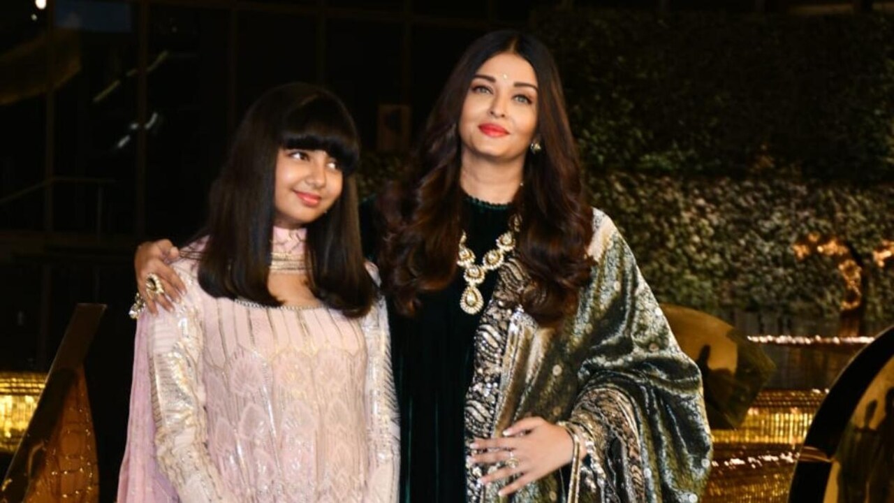 Aaradhya Bachchan-Aishwarya Rai