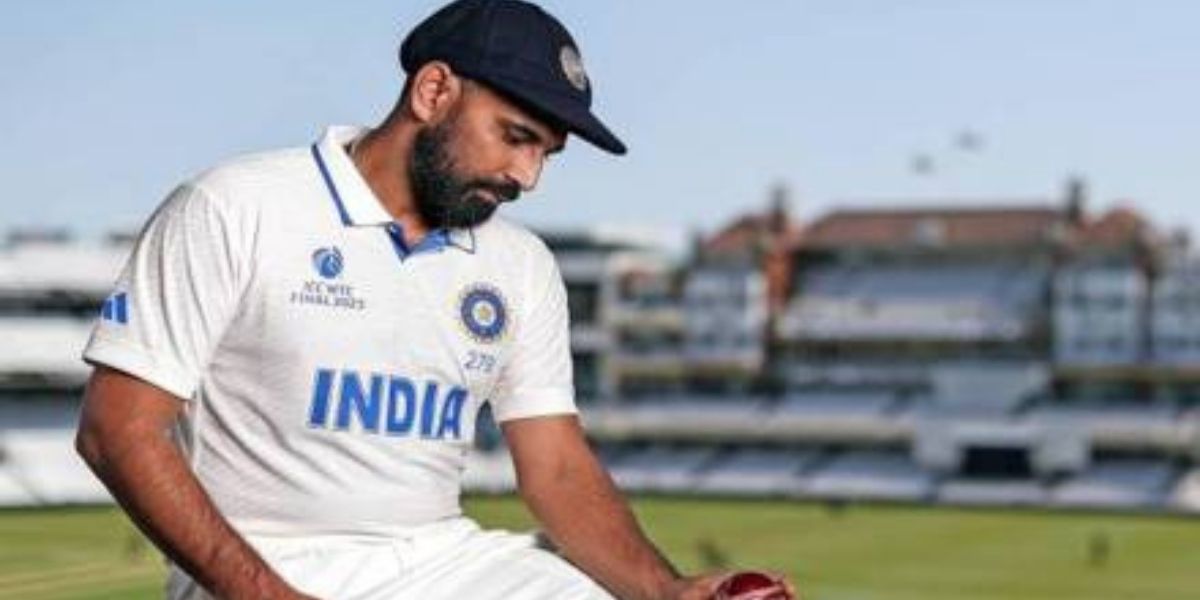 गेंदबाज से बल्लेबाज बने मोहम्मद शमी, चौकों-छक्कों की बरसात करते हुए सिर्फ 17 गेंदों में जड़ डाले ढेरों रन 4 Mohammad Shami