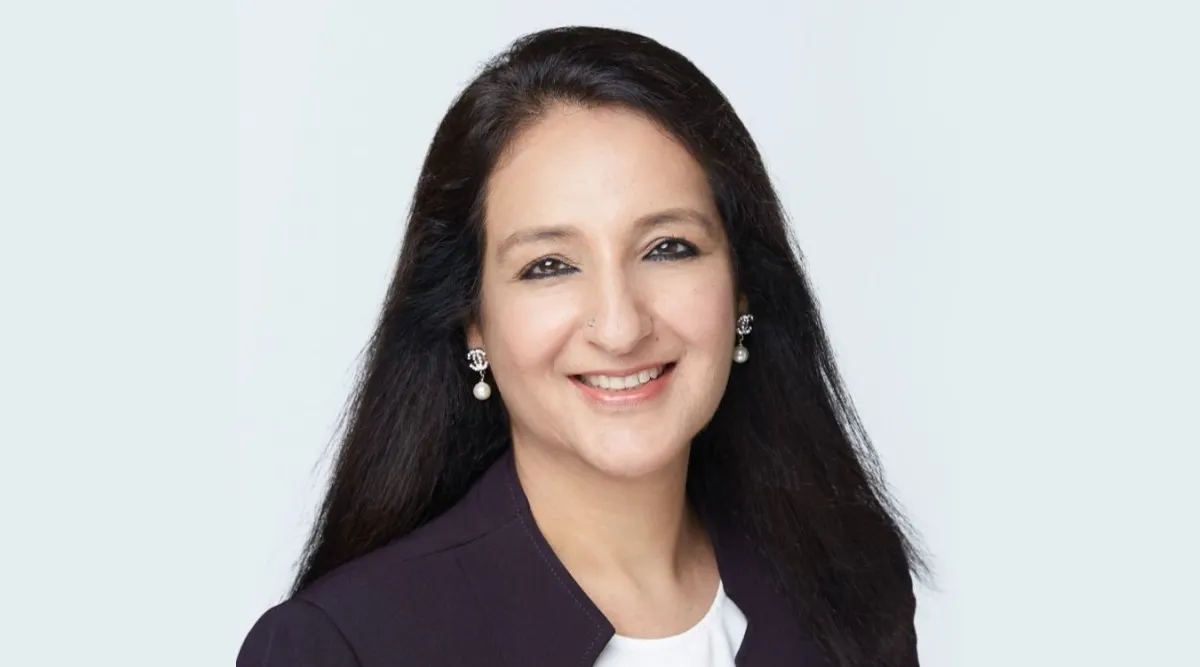 काव्या मारन नहीं, विराट कोहली की मालकिन हैं सबसे ज्यादा अमीर, शाहरूख खान जैसे दस स्टार्स को रखती हैं अपना गार्ड बना कर 4 Hina Nagarajan
